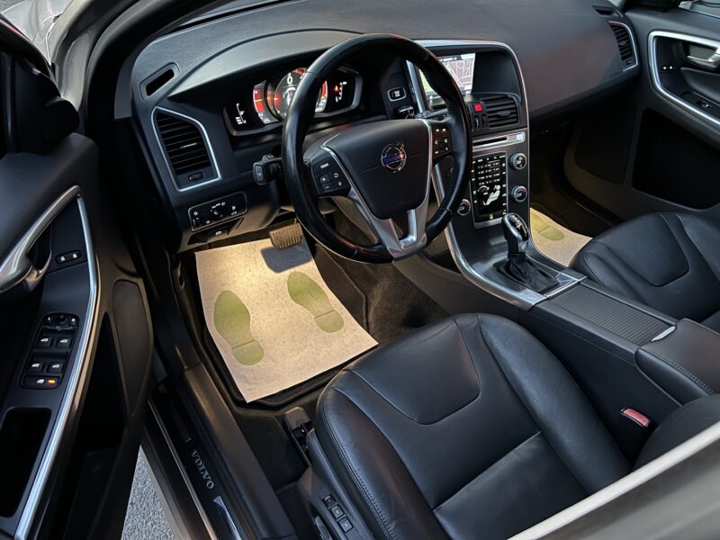 VOLVO XC60 PHASE 2 II D4 2.0 180 Cv BOITE AUTO CUIR GPS BLUETOOTH CRIT AIR 2 - Garantie1an
