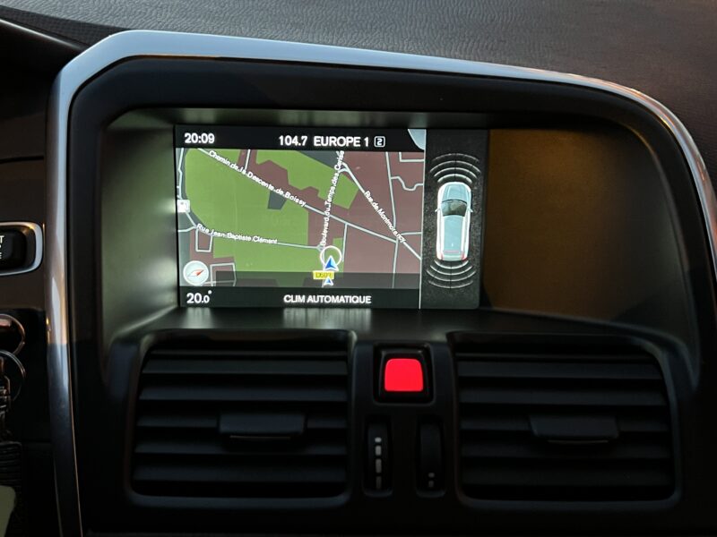 VOLVO XC60 PHASE 2 II D4 2.0 180 Cv BOITE AUTO CUIR GPS BLUETOOTH CRIT AIR 2 - Garantie1an