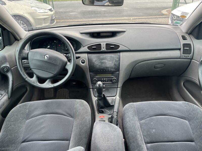 RENAULT LAGUNA 2001