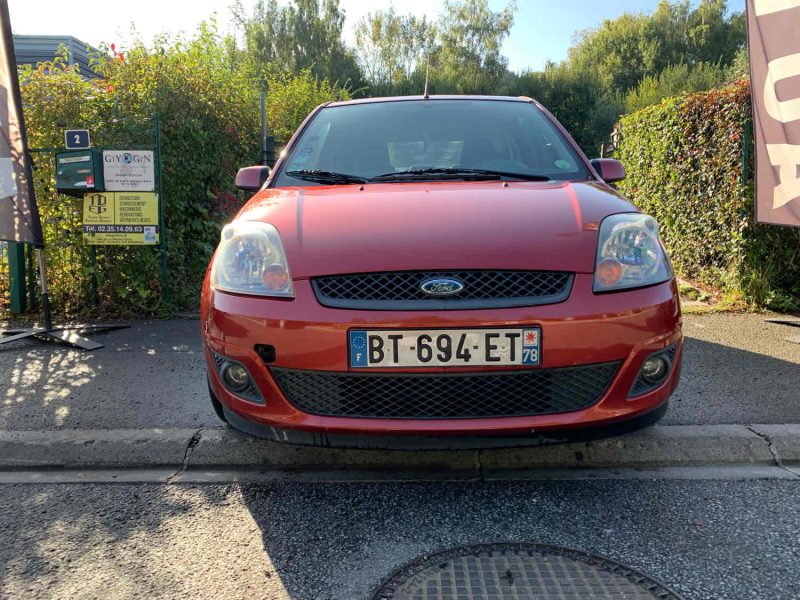 FORD FIESTA V 1.25i 16V 75CV