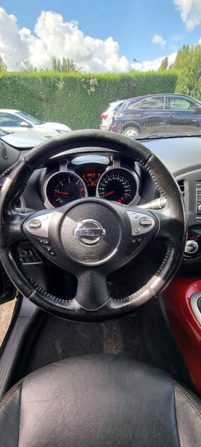 NISSAN JUKE 2012