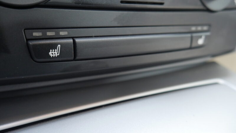 BMW Série 3 318i 129cv