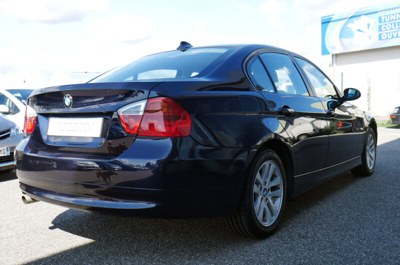 BMW Série 3 318i 129cv