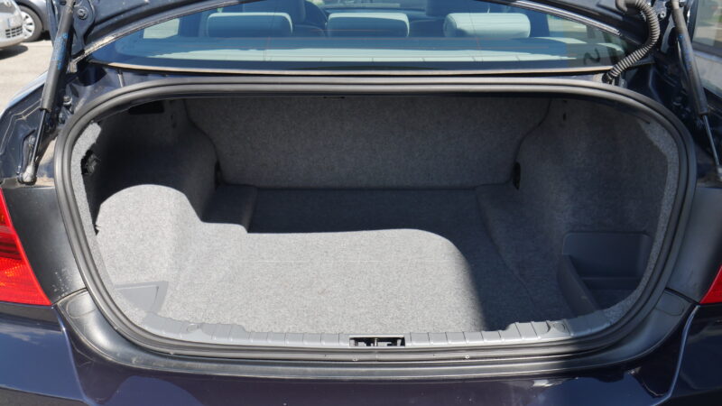 BMW Série 3 318i 129cv