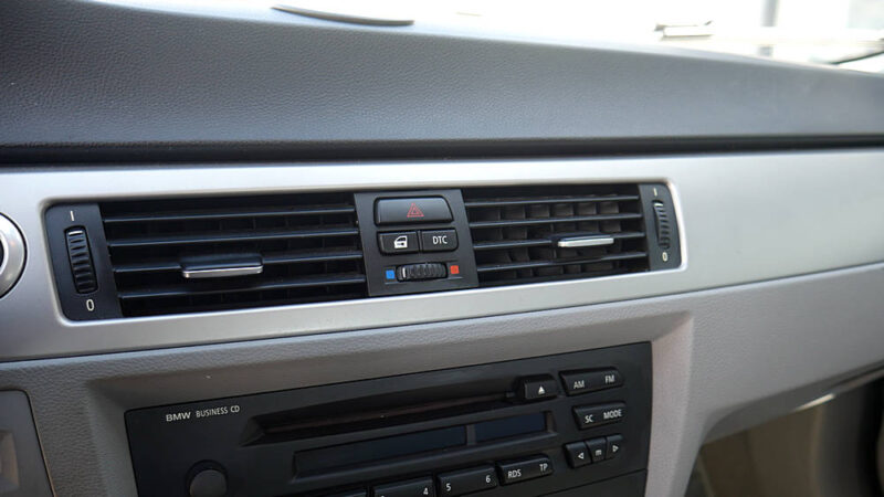 BMW Série 3 318i 129cv