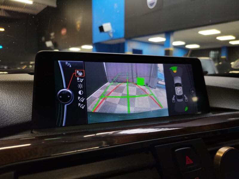 BMW SERIE 3 320d 184CH BVA8 LUXURY / APPLE CARPLAY+CIEL ETOILES+CAMERA