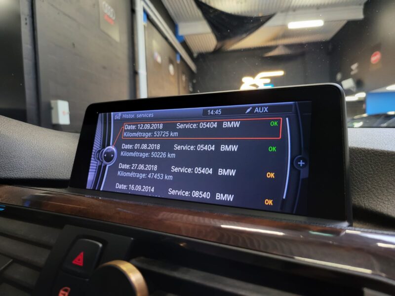 BMW SERIE 3 320d 184CH BVA8 LUXURY / APPLE CARPLAY+CIEL ETOILES+CAMERA