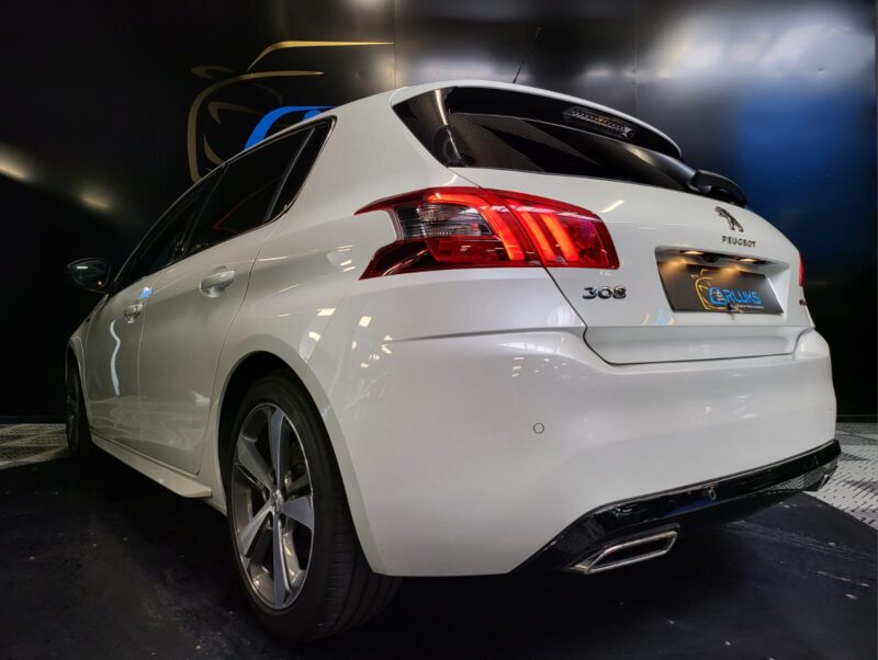 PEUGEOT 308 II 1.2 PureTech 130cv GT LINE 1ER MAIN TOIT PANORAMIQUE / CARPLAY / CAMERA / KEYLESS