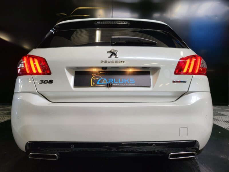 PEUGEOT 308 II 1.2 PureTech 130cv GT LINE 1ER MAIN TOIT PANORAMIQUE / CARPLAY / CAMERA / KEYLESS