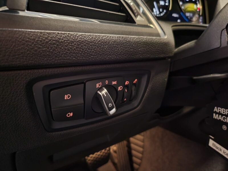 BMW SERIE 1 II 118 i 136cv LCi PACK M SPORT SHADOW LINE CUIR / CAMERA / KEYLESS BOITE AUTO