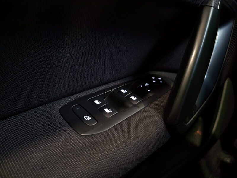 PEUGEOT 308 II 1.2 TH 110cv ALLURE 