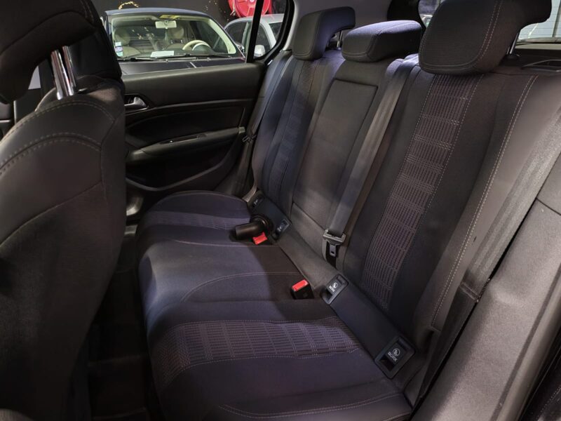 PEUGEOT 308 II 1.2 TH 110cv ALLURE 