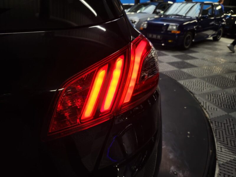 PEUGEOT 308 II 1.2 TH 110cv ALLURE 