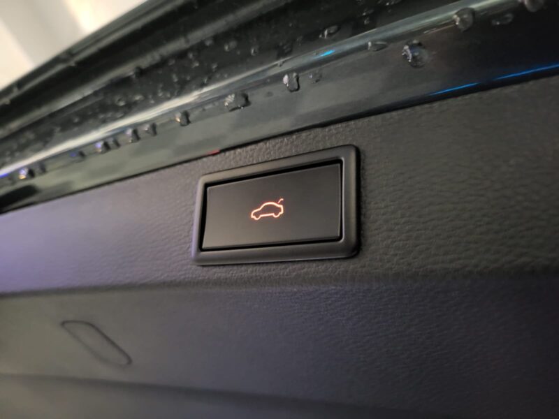 SKODA KAROQ 1.5 TSI 150cv ACT Style 4X4 DSG7 // APPLE CARPLAY/HAYON ELECTRIQUE/ATTELAGE AMOVIBLE