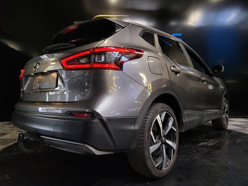 NISSAN QASHQAI 1.2 DIG-T 115 cv TEKNA+ / TOIT PANO / CAMERA 360 / BOSE / SIEGES ELECTRIQUES