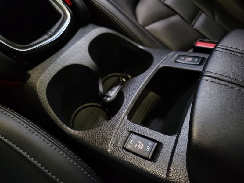 NISSAN QASHQAI 1.2 DIG-T 115 cv TEKNA+ / TOIT PANO / CAMERA 360 / BOSE / SIEGES ELECTRIQUES