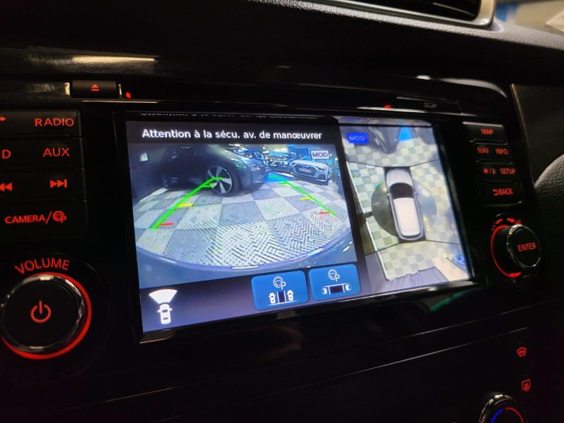 NISSAN QASHQAI 1.2 DIG-T 115 cv TEKNA+ / TOIT PANO / CAMERA 360 / BOSE / SIEGES ELECTRIQUES