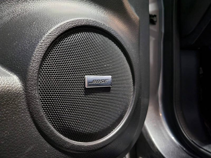 NISSAN QASHQAI 1.2 DIG-T 115 cv TEKNA+ / TOIT PANO / CAMERA 360 / BOSE / SIEGES ELECTRIQUES