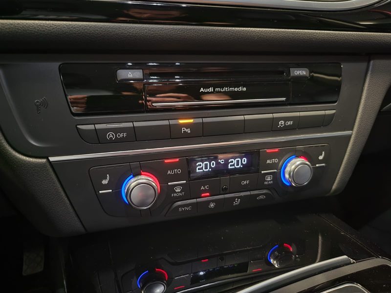 AUDI A6 2.0 TDI 150cv AVUS  /SIEGE ELECTRIQUE+CAMERA+SIEGE CHAUFFANT/