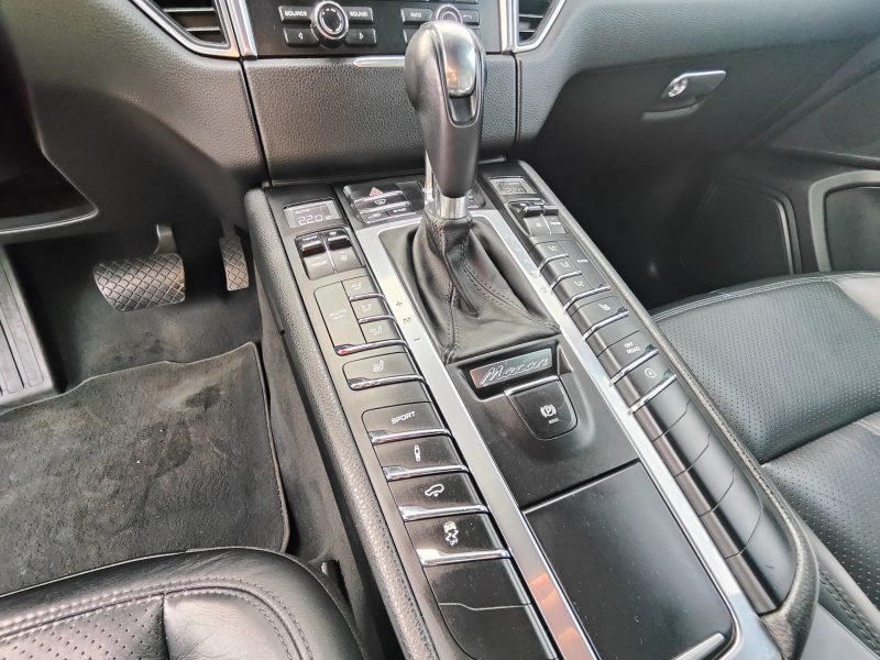 PORSCHE MACAN S 340 cv ESSENCE 