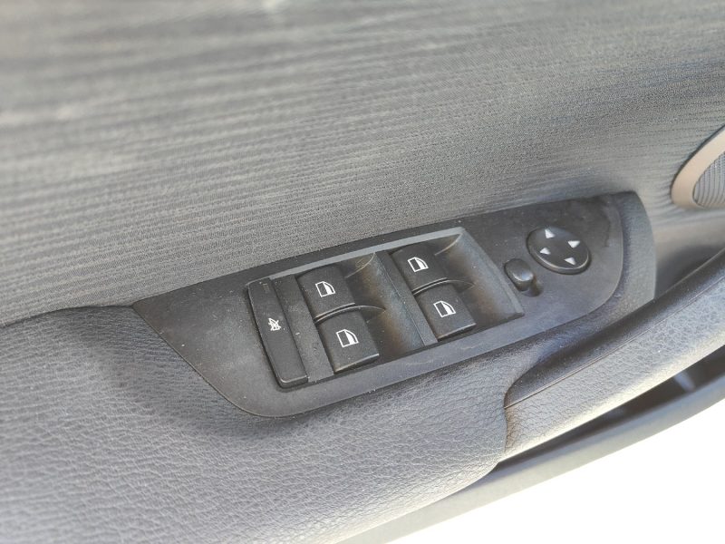 BMW X1 sDrive 16 d 116cv 