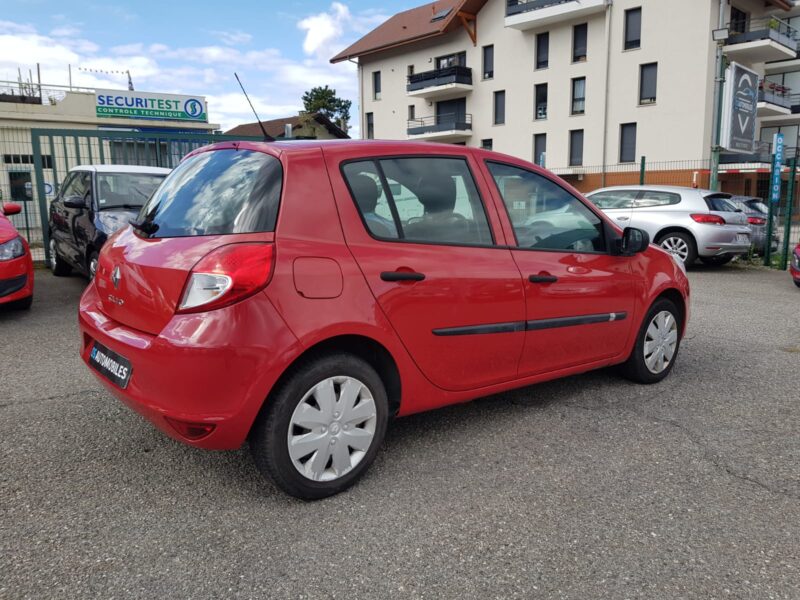 RENAULT CLIO III 1.2i 75CV EXPRESSION