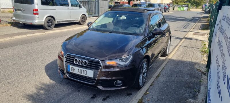 AUDI A1 TDI 1.6  105CH AMBUTION LUXE