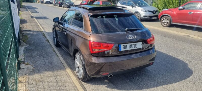AUDI A1 TDI 1.6  105CH AMBUTION LUXE