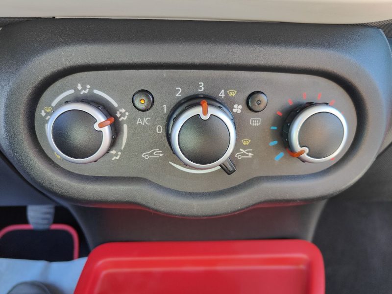 RENAULT TWINGO III 1.0 SCe 70 cv 