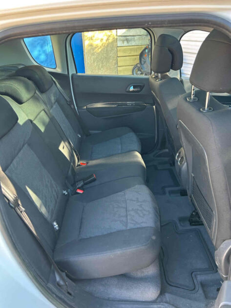 PEUGEOT 3008 Monospace 2011