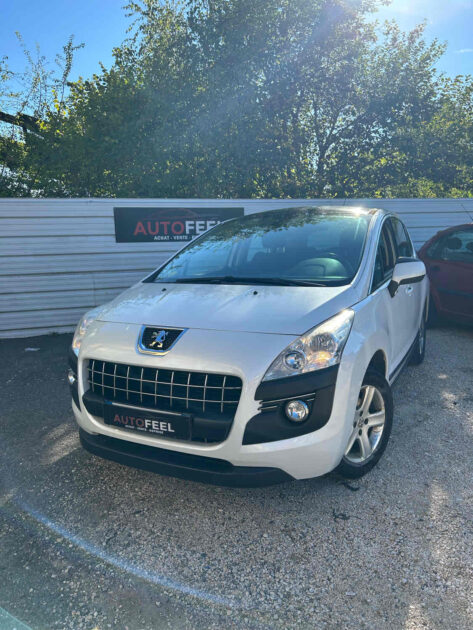 PEUGEOT 3008 Monospace 2011