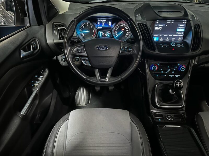 FORD KUGA II 2.0 TDCI 150cv Business Nav 4X2 // GPS/CAMERA DE RECUL/BLUETOOTH