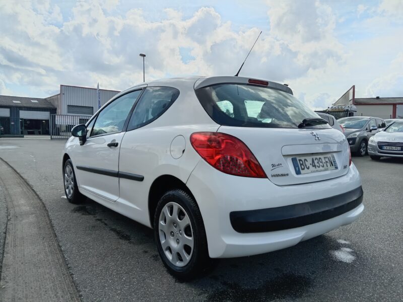 PEUGEOT 207 2008