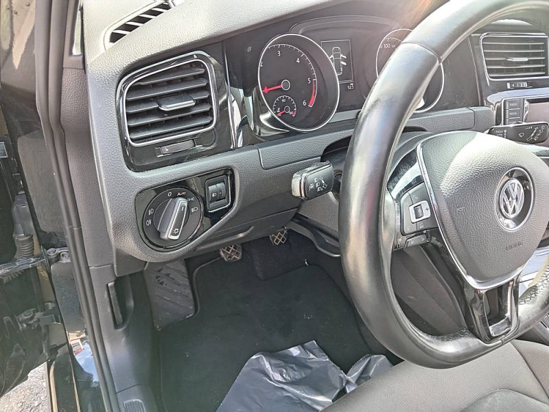 VOLKSWAGEN  GOLF VII 4 MOTION 2014