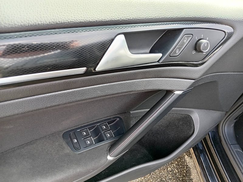 VOLKSWAGEN  GOLF VII 4 MOTION 2014