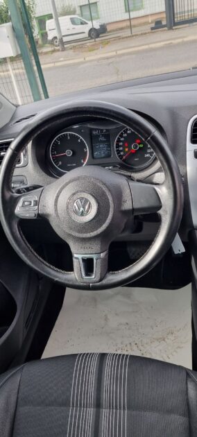 VOLKSWAGEN POLO V MATCH