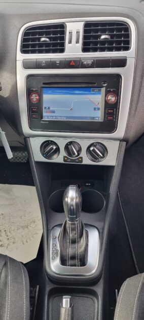 VOLKSWAGEN POLO V MATCH