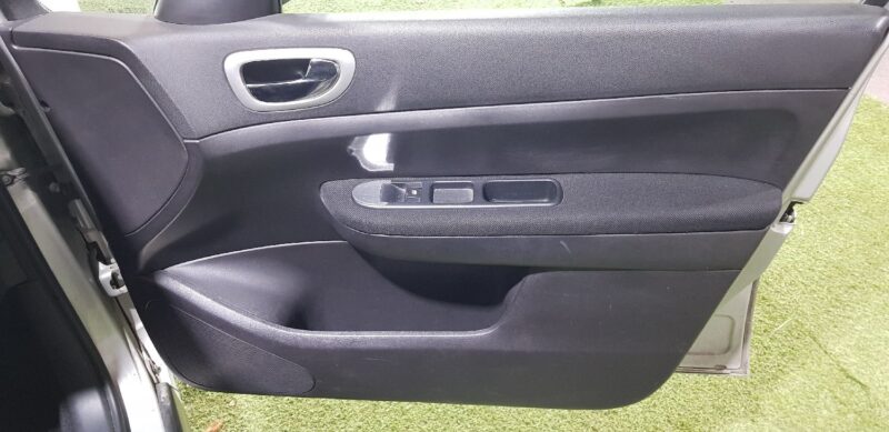 PEUGEOT 307 2005 1.6 HDi 109cv