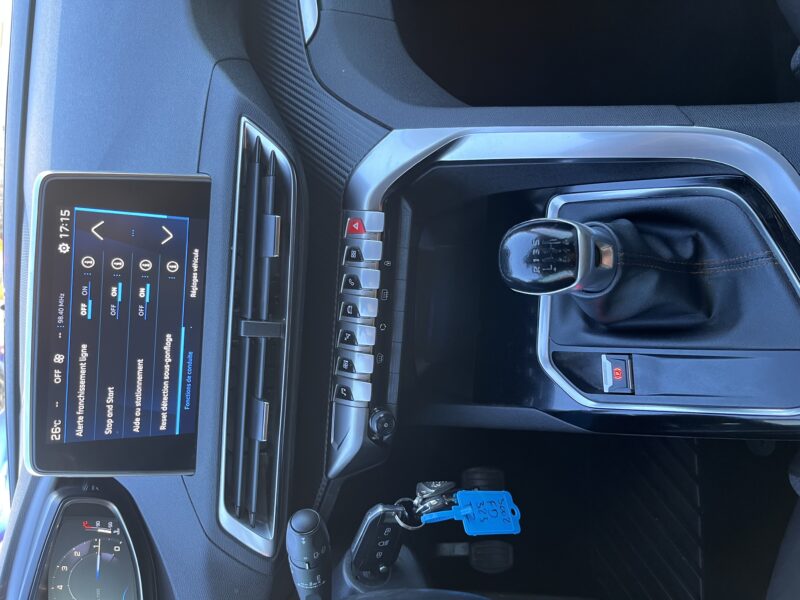 PEUGEOT 3008 SUV 2019