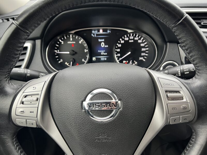 NISSAN X-TRAIL III 1.6 DCI 130 TEKNA 7 PLACES BOITE AUTO TOIT OUVRANT CUIR CAMERA 360 - Garantie1an