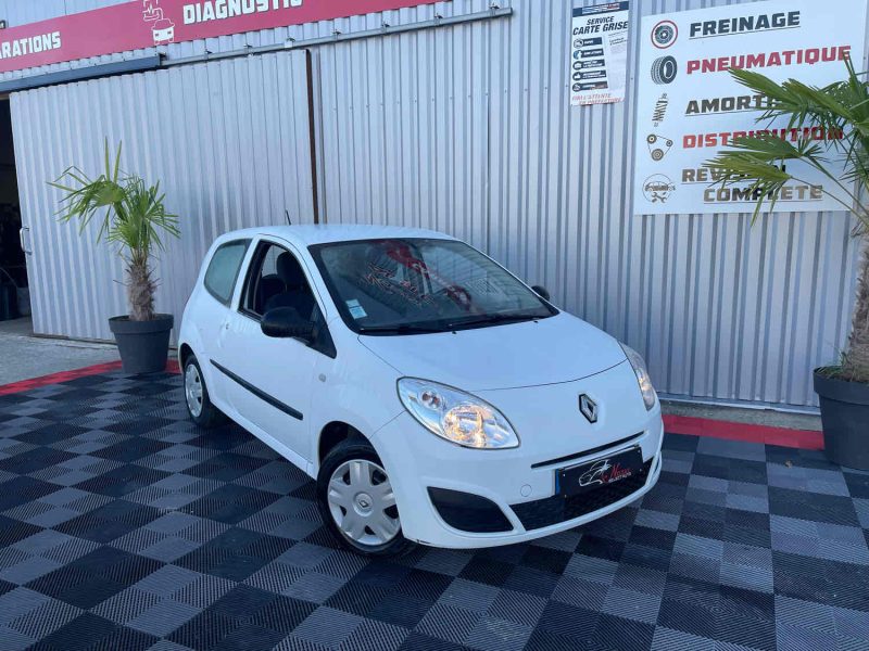 RENAULT TWINGO II 2008
