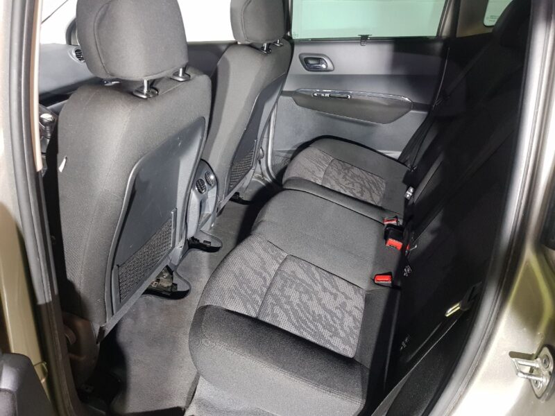 PEUGEOT 3008 Monospace 2010 1.6 HDi 109cv