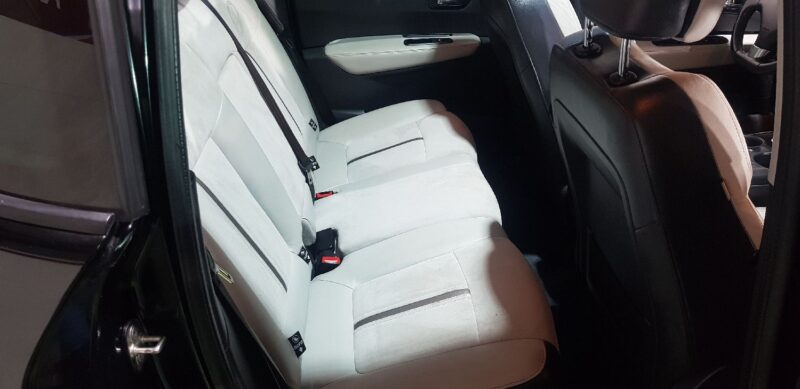 PEUGEOT 3008 Monospace 2013 2.0 HDi BlueHDi  150cv