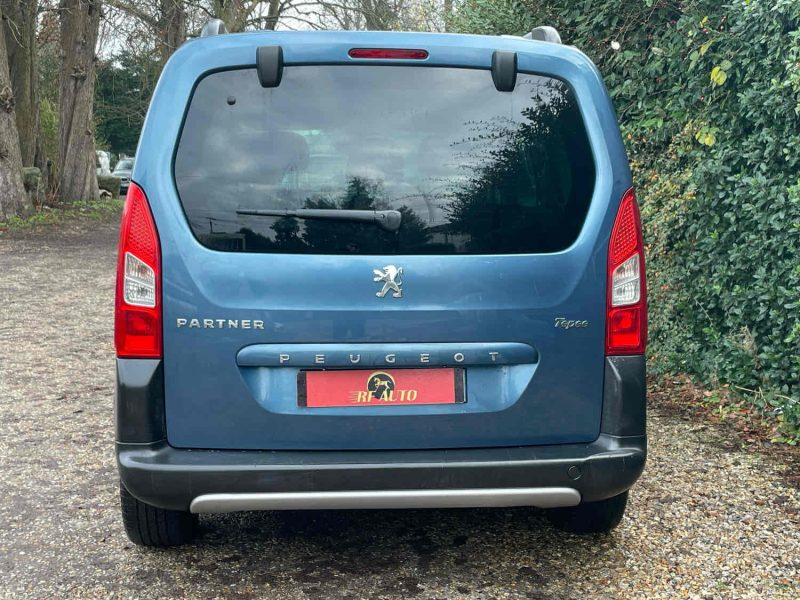 PEUGEOT PARTNER II 2011