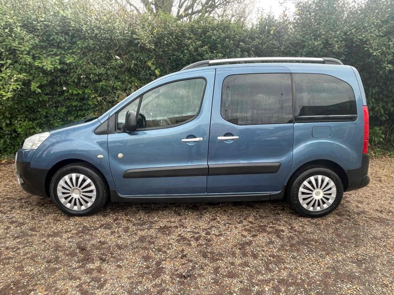 PEUGEOT PARTNER II 2011