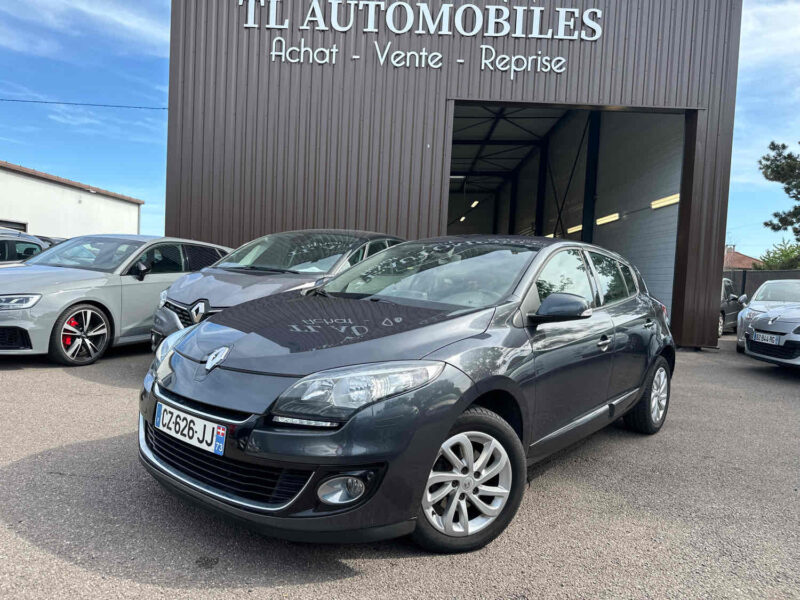 RENAULT MEGANE III  2013