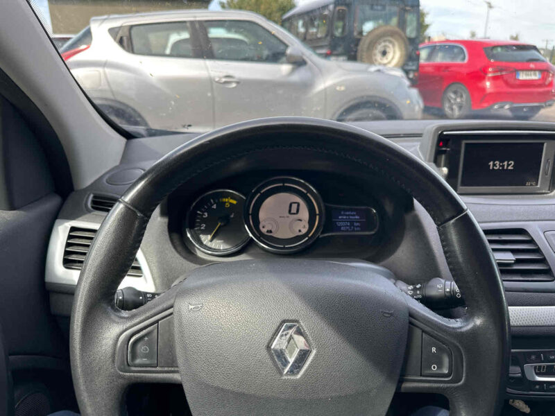 RENAULT MEGANE III  2013