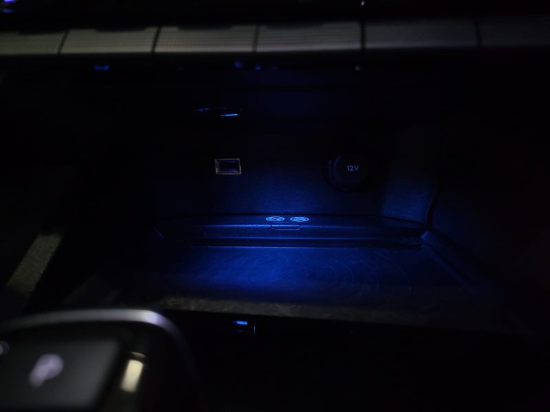 PEUGEOT 5008 2.0 BlueHDi 180cv Allure Business 7PL / APPLE CARPLAY/HAYON ELECTRIQUE/CAMERA DE RECUL