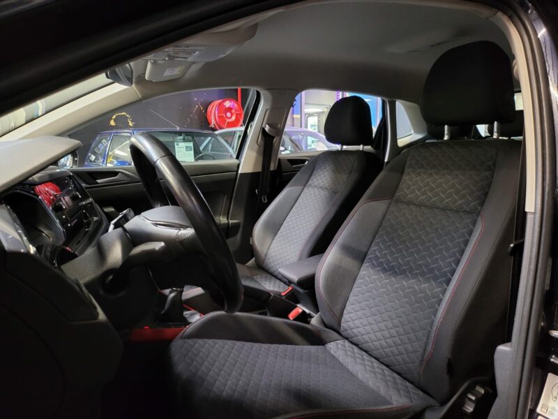 VOLKSWAGEN POLO VI 1.6 TDI 80cv CONNECT 1ère main