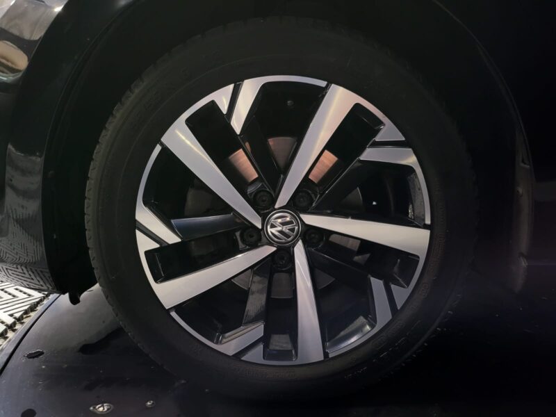 VOLKSWAGEN POLO VI 1.6 TDI 80cv CONNECT 1ère main